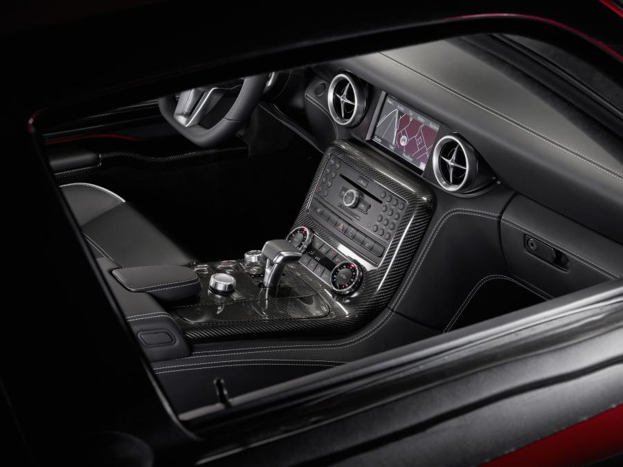  Mercedes-Benz SLS AMG 2010 года  (фото 405 из 526)
